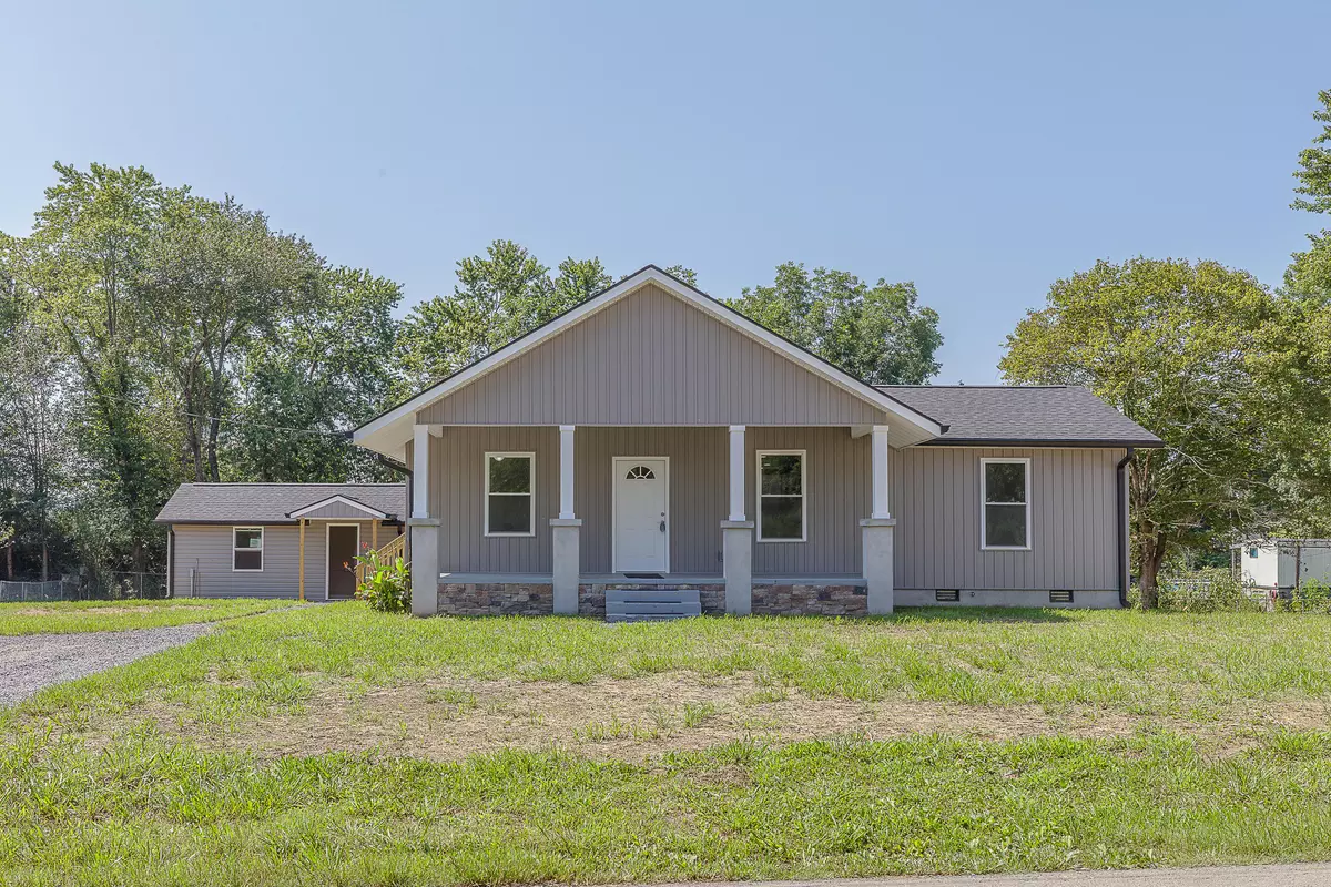 Whitwell, TN 37397,290 Michigan AVE