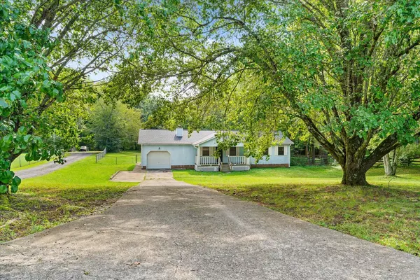 Tunnel Hill, GA 30755,360 Lakeshore DR