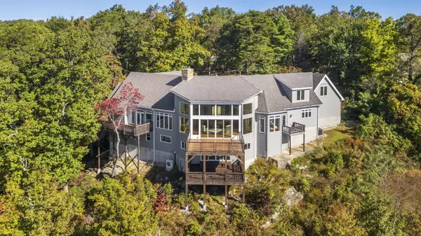 Soddy Daisy, TN 37379,921 Rose Marie CT