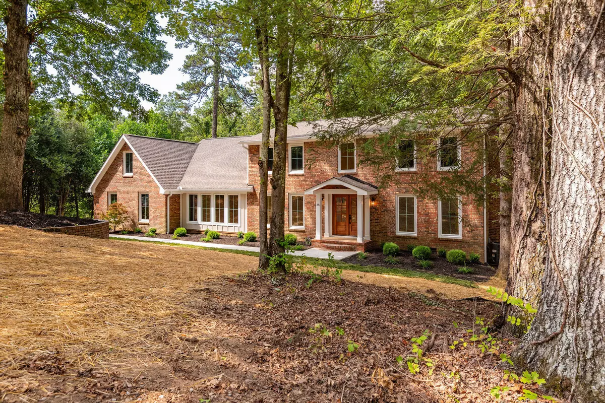 Signal Mountain, TN 37377,38 Rock Crest DR
