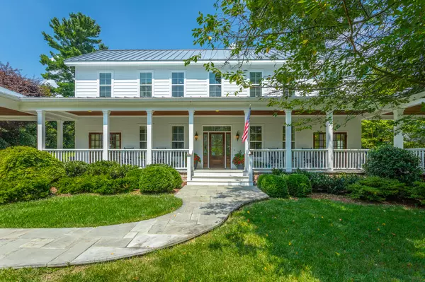 Lookout Mountain, TN 37350,111 Sylvan DR