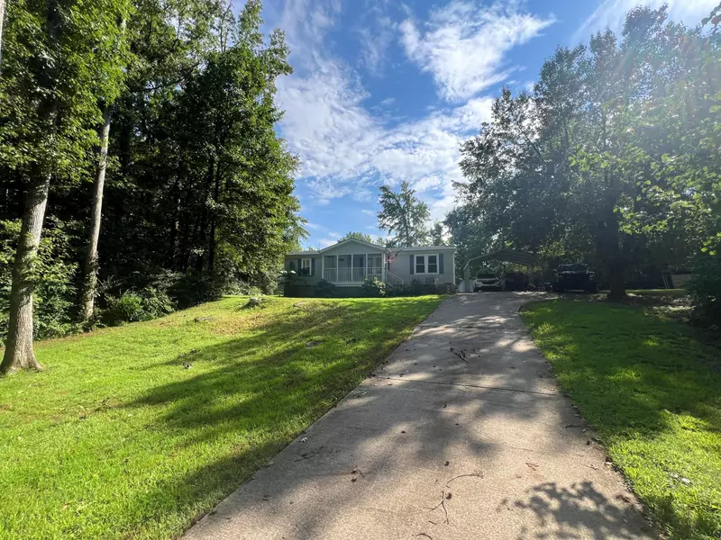 201 Northern Trails DR, Soddy Daisy, TN 37379