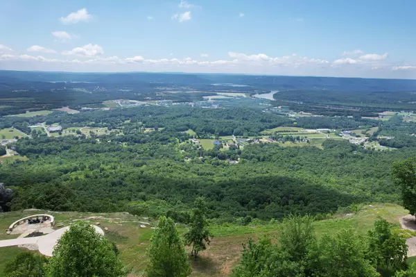 150 Eagle Eye DR, Jasper, TN 37347