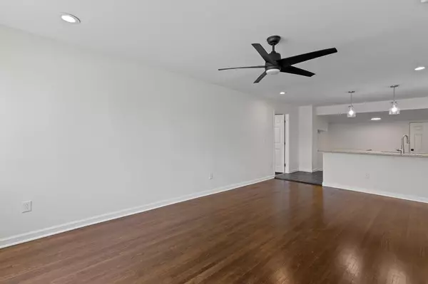 Chattanooga, TN 37404,2608 Ivy ST