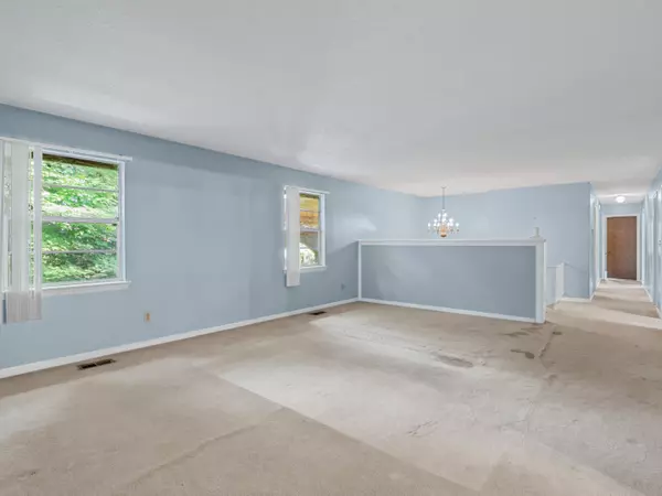 Chattanooga, TN 37416,4924 Willow Lawn DR