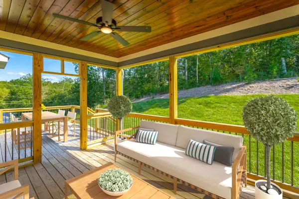 Soddy Daisy, TN 37379,264 Goose Creek CIR