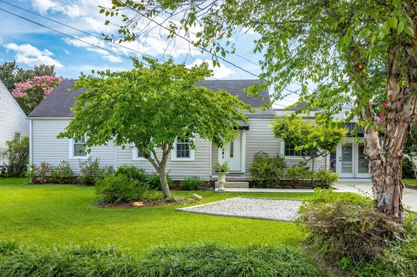4 Orlando DR, Chattanooga, TN 37415