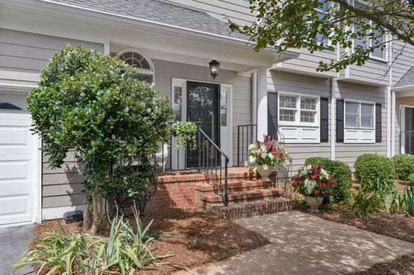 Chattanooga, TN 37405,1002 Northbridge LN