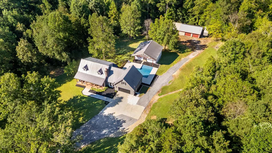 407 Kansas LN, Cleveland, TN 37323