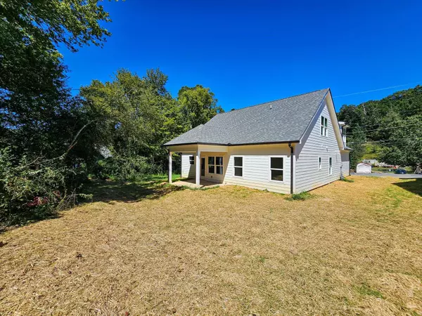 Ooltewah, TN 37363,4789 Green Shanty RD