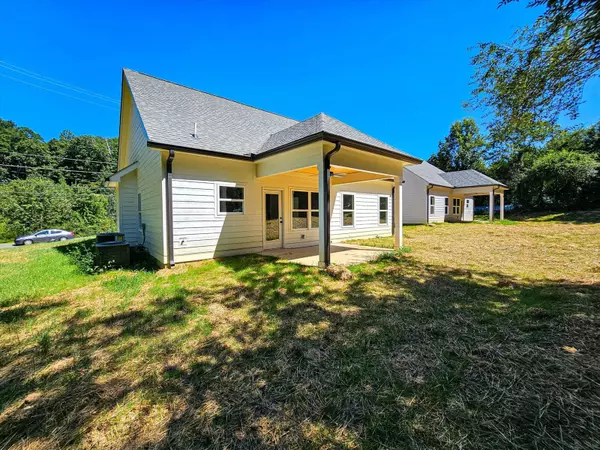 Ooltewah, TN 37363,4789 Green Shanty RD