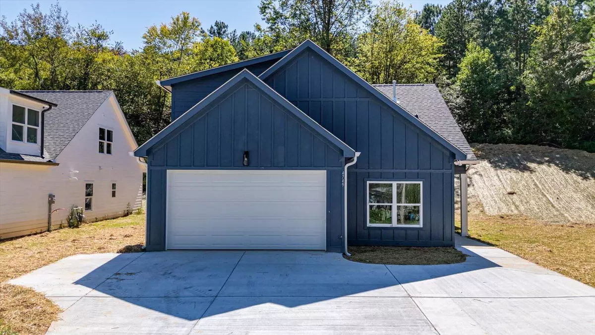 Ooltewah, TN 37363,4749 Green Shanty RD