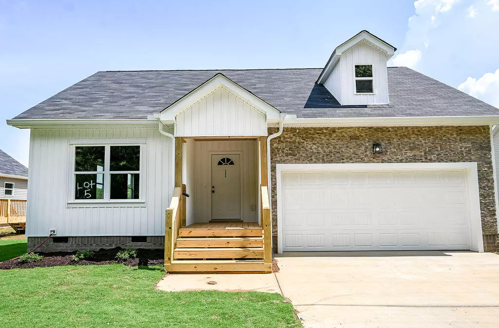 Athens, TN 37303,596 County Road 213