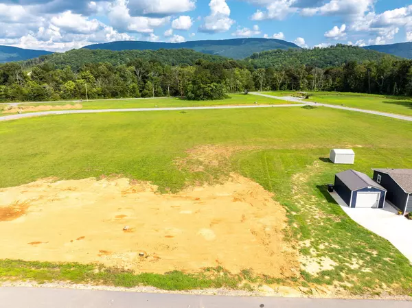 Dunlap, TN 37327,110 Bear Oak DR