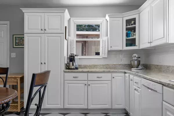 Chattanooga, TN 37421,114 Chickamauga RD