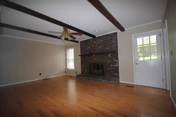 714 Stone Crest CIR, Chattanooga, TN 37421