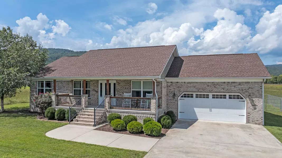 414 California AVE, Dayton, TN 37321