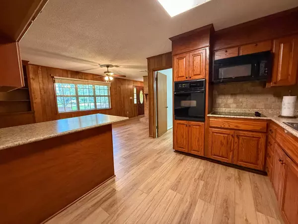 Trion, GA 30753,206 Sunrise CIR