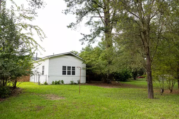 Trion, GA 30753,206 Sunrise CIR