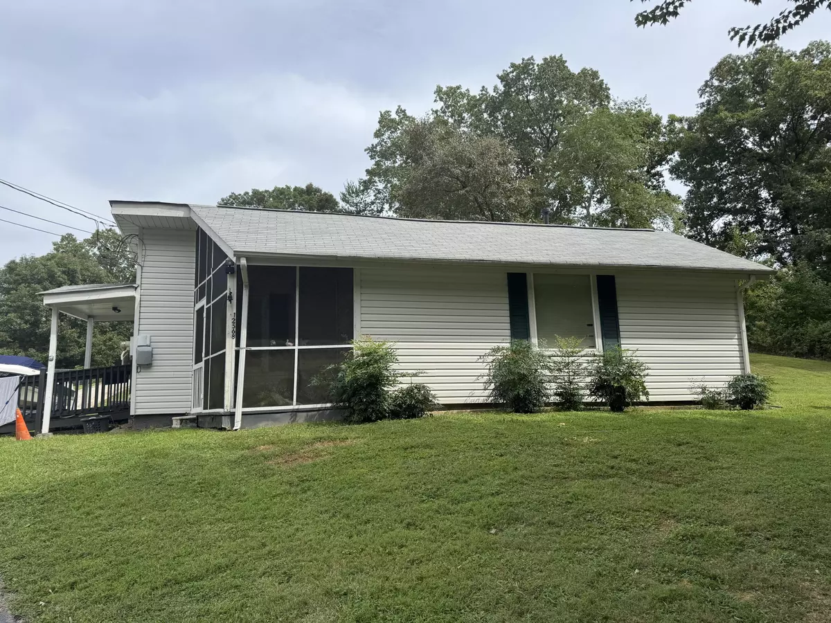 Soddy Daisy, TN 37379,12568 Posey Hollow RD