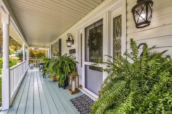 Ooltewah, TN 37363,9506 Post Oak DR