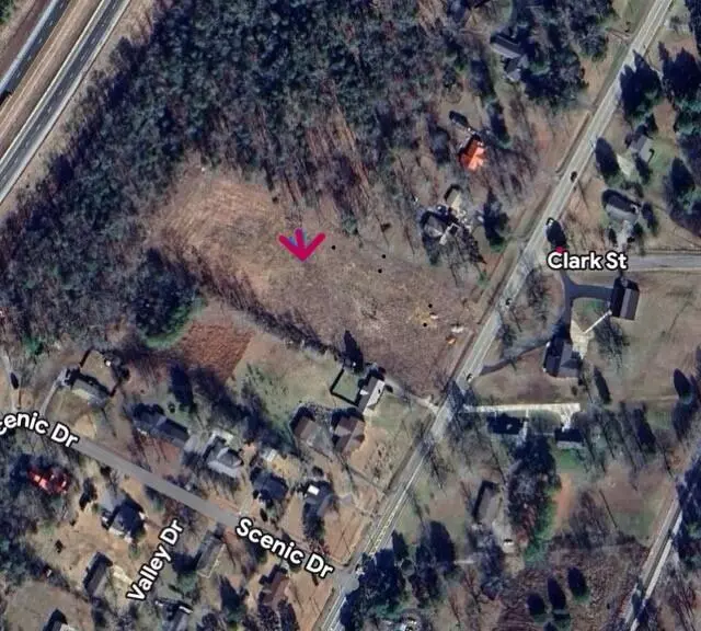 13745 Main ST, Trenton, GA 30752