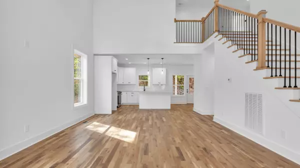 Soddy Daisy, TN 37379,1344 Spitzy LN