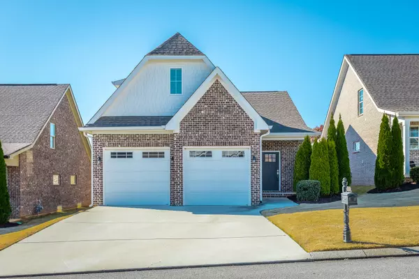 Ooltewah, TN 37363,8198 Double Eagle CT