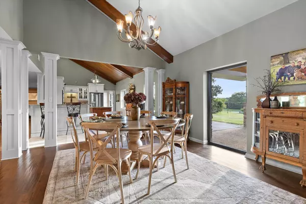 Ooltewah, TN 37363,2120 Ooltewah Ringgold RD