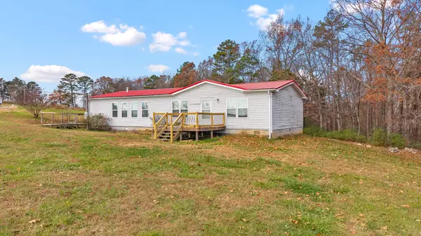 Sweetwater, TN 37874,1007 Glenlock RD