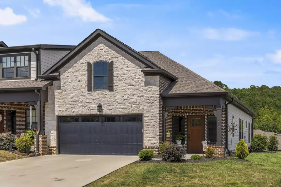 753 Wood Grove CIR, Hixson, TN 37343