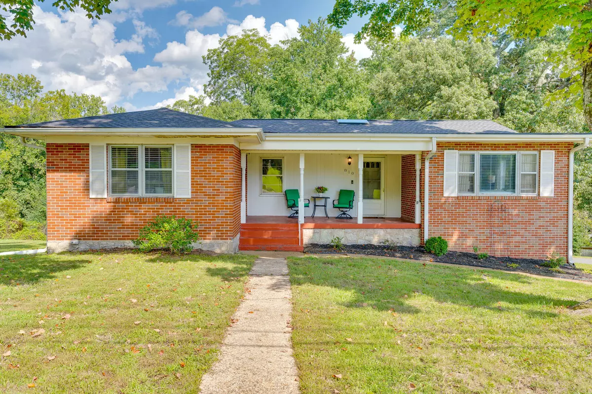 Rossville, GA 30741,810 Woodland DR