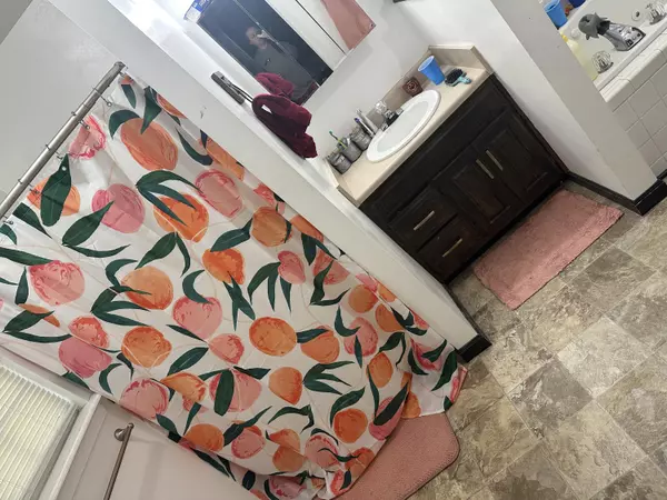 South Pittsburg, TN 37380,355 Brandy Hills DR