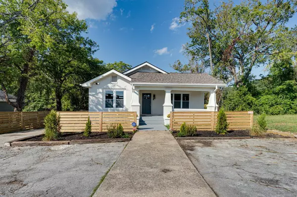 Chattanooga, TN 37404,2611 Mccallie AVE