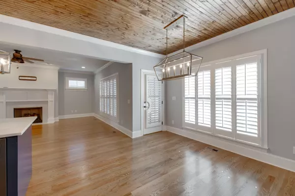 Ooltewah, TN 37363,8350 Front Gate CIR