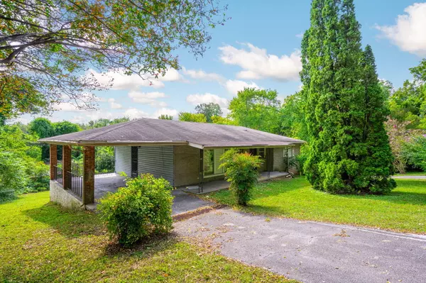 Chattanooga, TN 37411,3000 Mary Walker PL