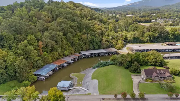 Chattanooga, TN 37419,3237 Waterfront DR