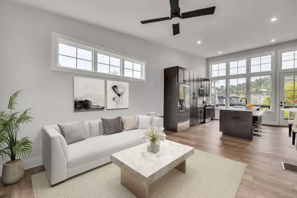 574 Pacesetter PL, Chattanooga, TN 37405