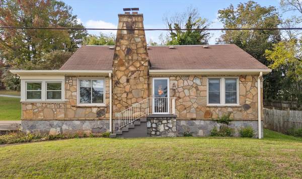 3515 Berkley DR, Chattanooga, TN 37415