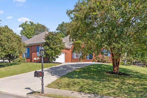 Ooltewah, TN 37363,9349 Wandering WAY