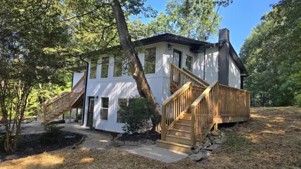 711 Omega DR, Whitwell, TN 37397