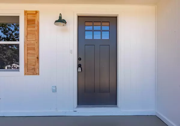 Chattanooga, TN 37406,3012 Towerway DR