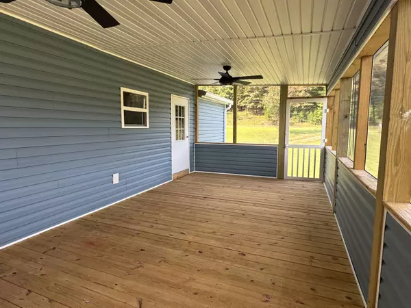 Decatur, TN 37322,115 Seals LN