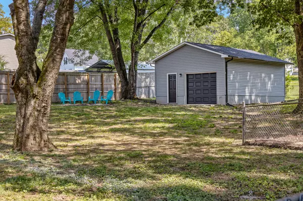 Athens, TN 37303,833 Northside DR