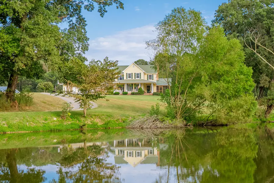 4125 Dunnagan RD, Rocky Face, GA 30740