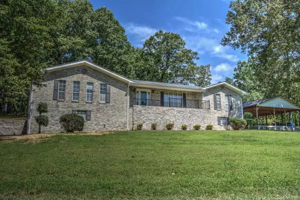 Trenton, GA 30752,110 Hughes RD