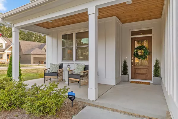 Signal Mountain, TN 37377,3607 Scarlet Maple CT