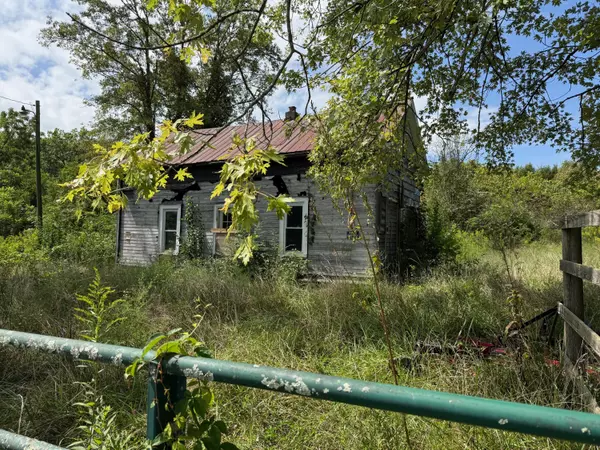 Palmer, TN 37365,1235 Tatesville RD