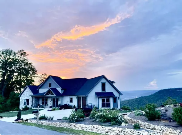 192 Lady Bug LN, Jasper, TN 37347