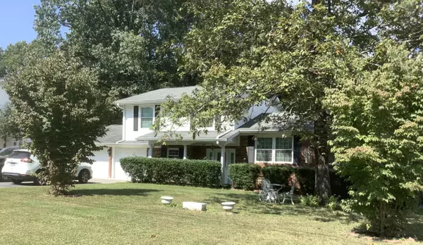 9017 Kesler LN, Chattanooga, TN 37421